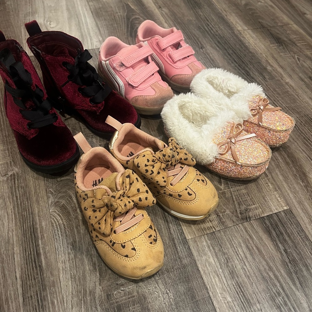 Pre-loved Toddler sneakers and boots